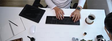 الخدمات الإلكترونية